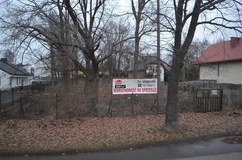 Działka w Centrum Zielonki 2261m2
