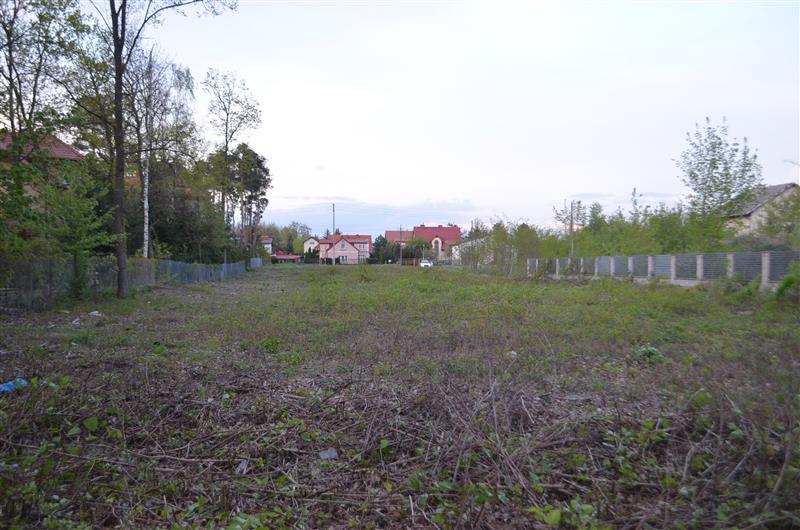Dwie działki w Centrum Wołomina 1900m2